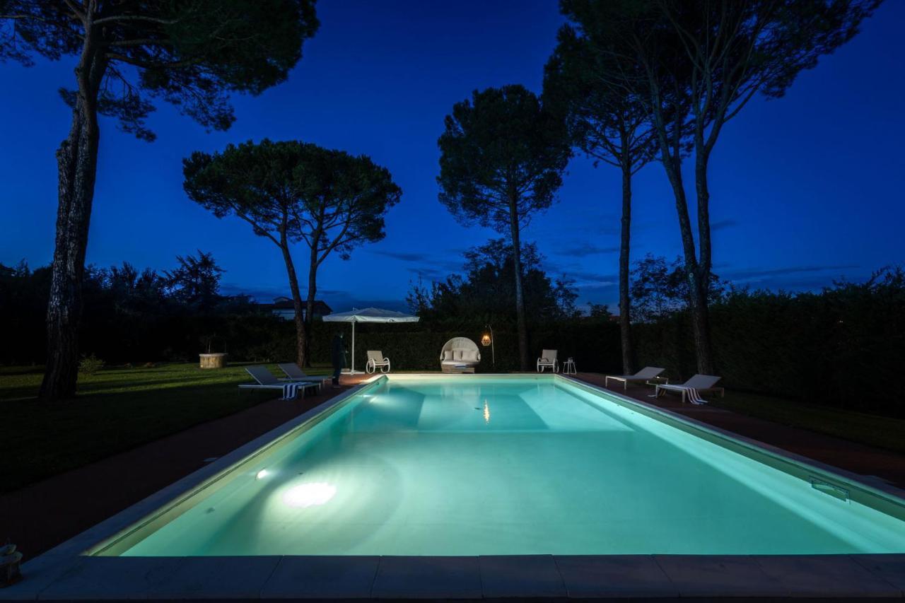 Villa Ines Charme Near Lucca 알토파시오 외부 사진