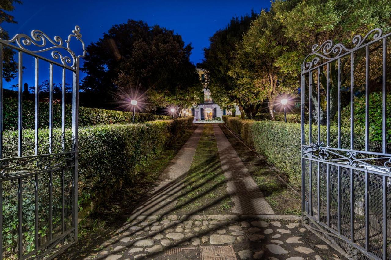 Villa Ines Charme Near Lucca 알토파시오 외부 사진