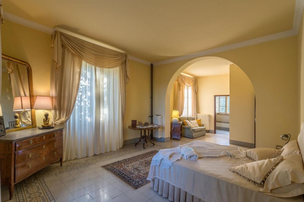 Villa Ines Charme Near Lucca 알토파시오 외부 사진