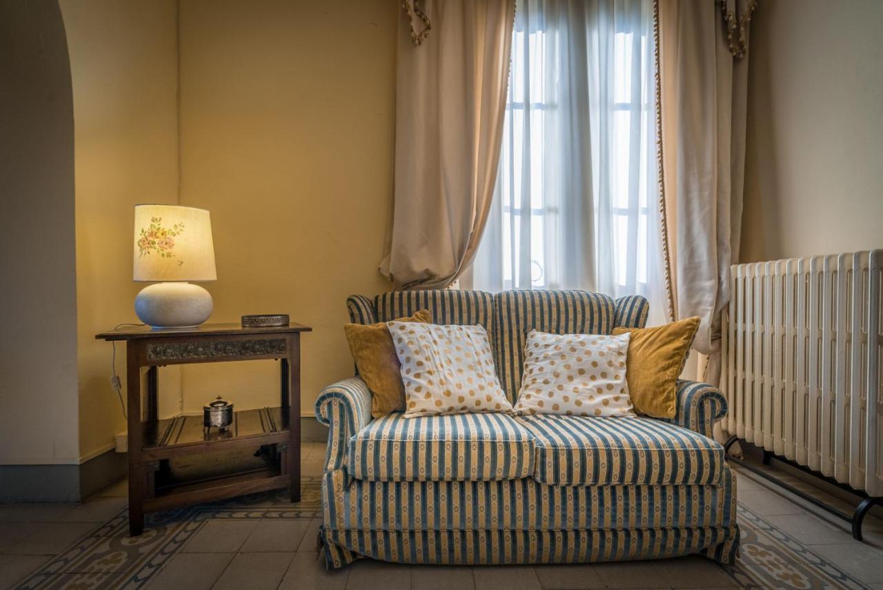 Villa Ines Charme Near Lucca 알토파시오 외부 사진