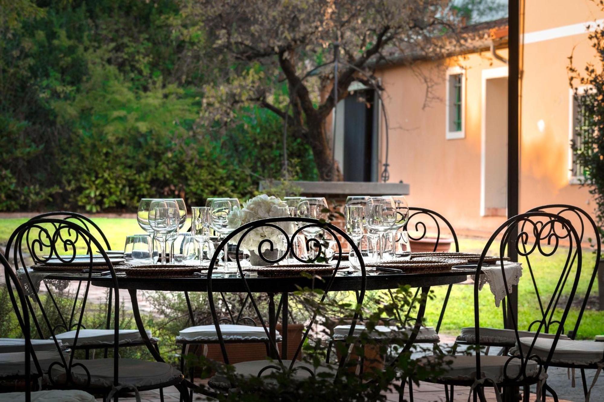 Villa Ines Charme Near Lucca 알토파시오 외부 사진