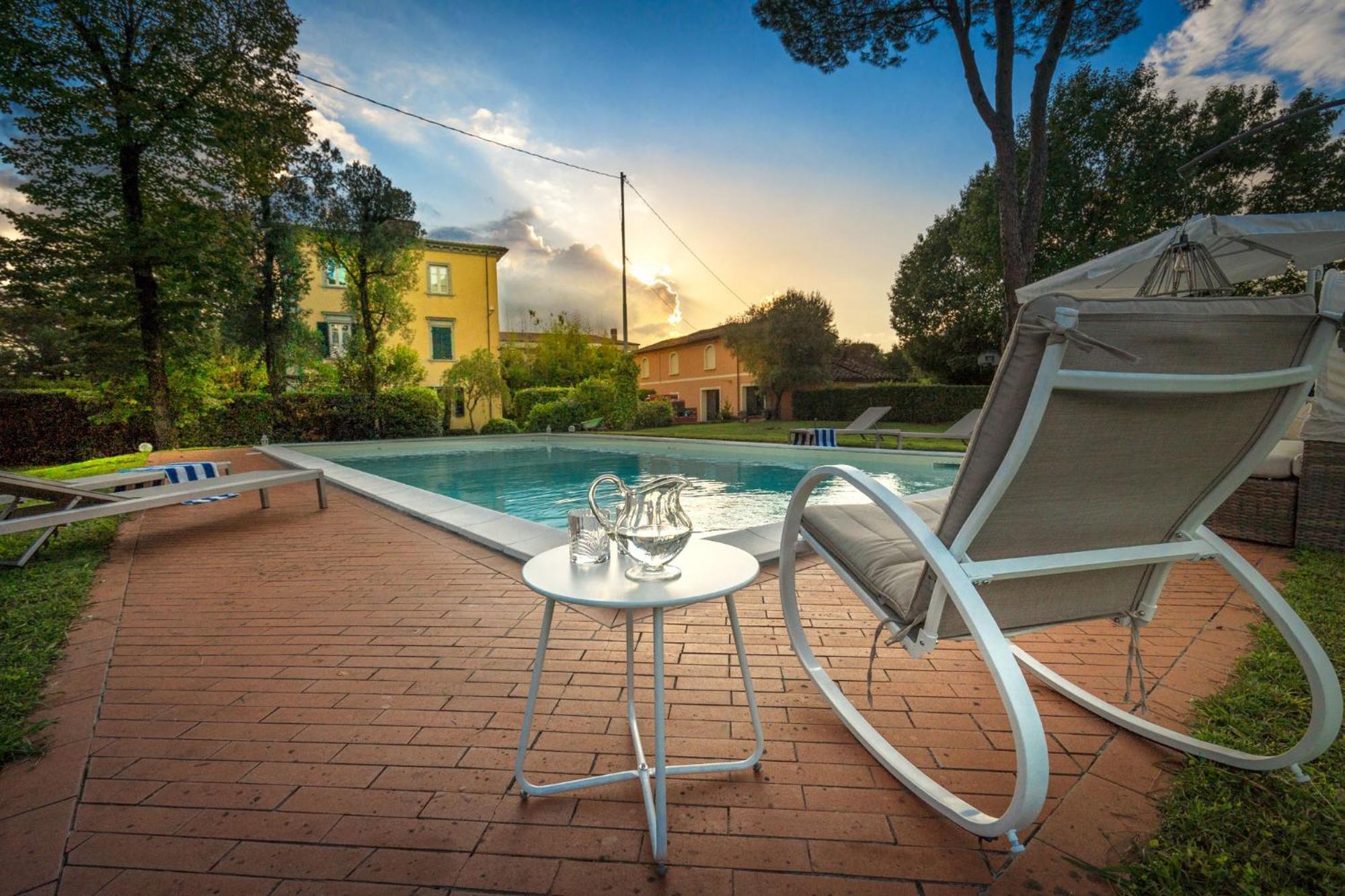 Villa Ines Charme Near Lucca 알토파시오 외부 사진