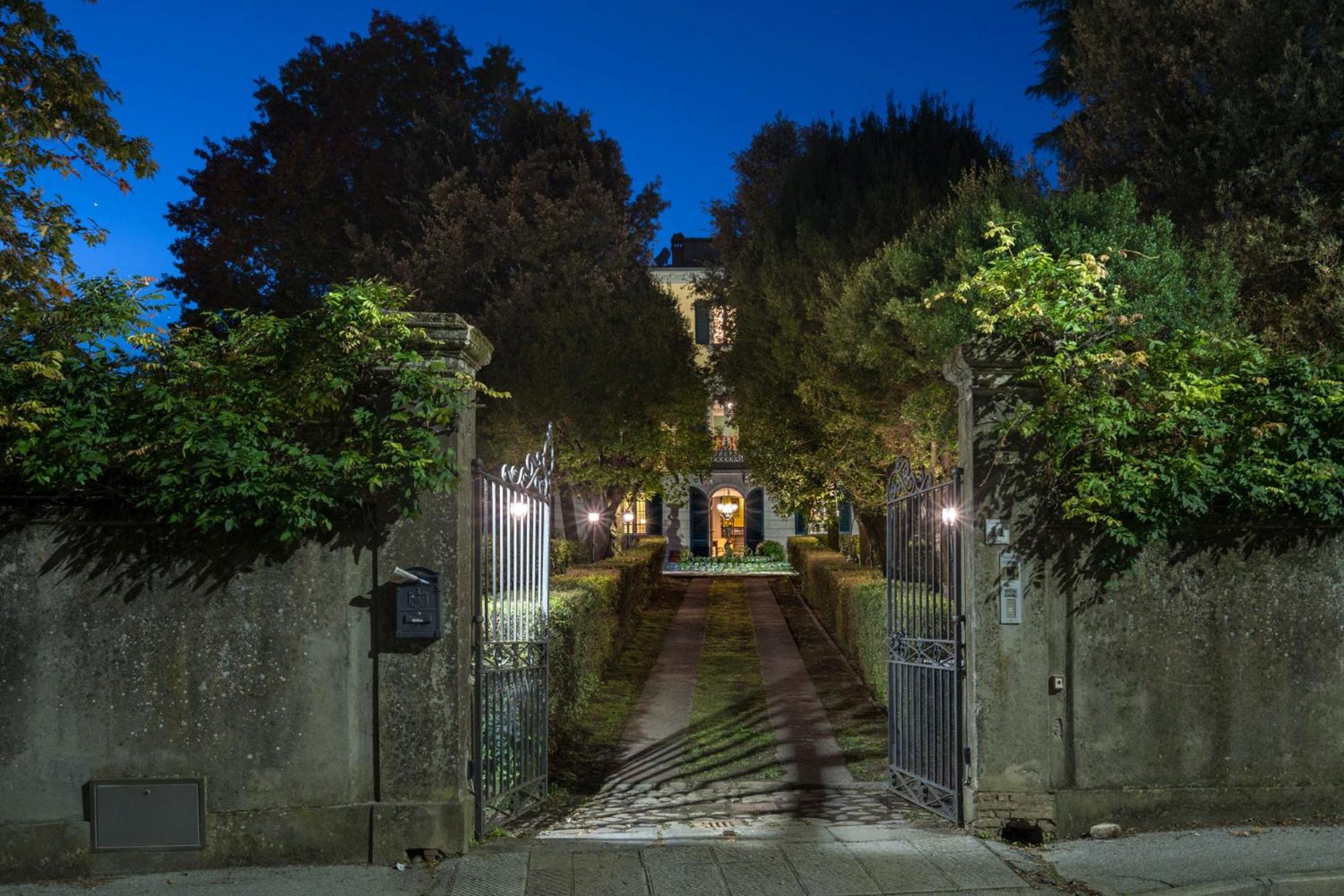 Villa Ines Charme Near Lucca 알토파시오 외부 사진